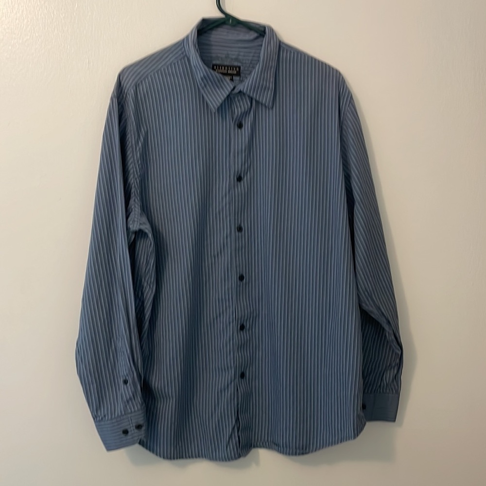 Attention premium woven XL long sleeve dress shirt blue stripes 100% cotton